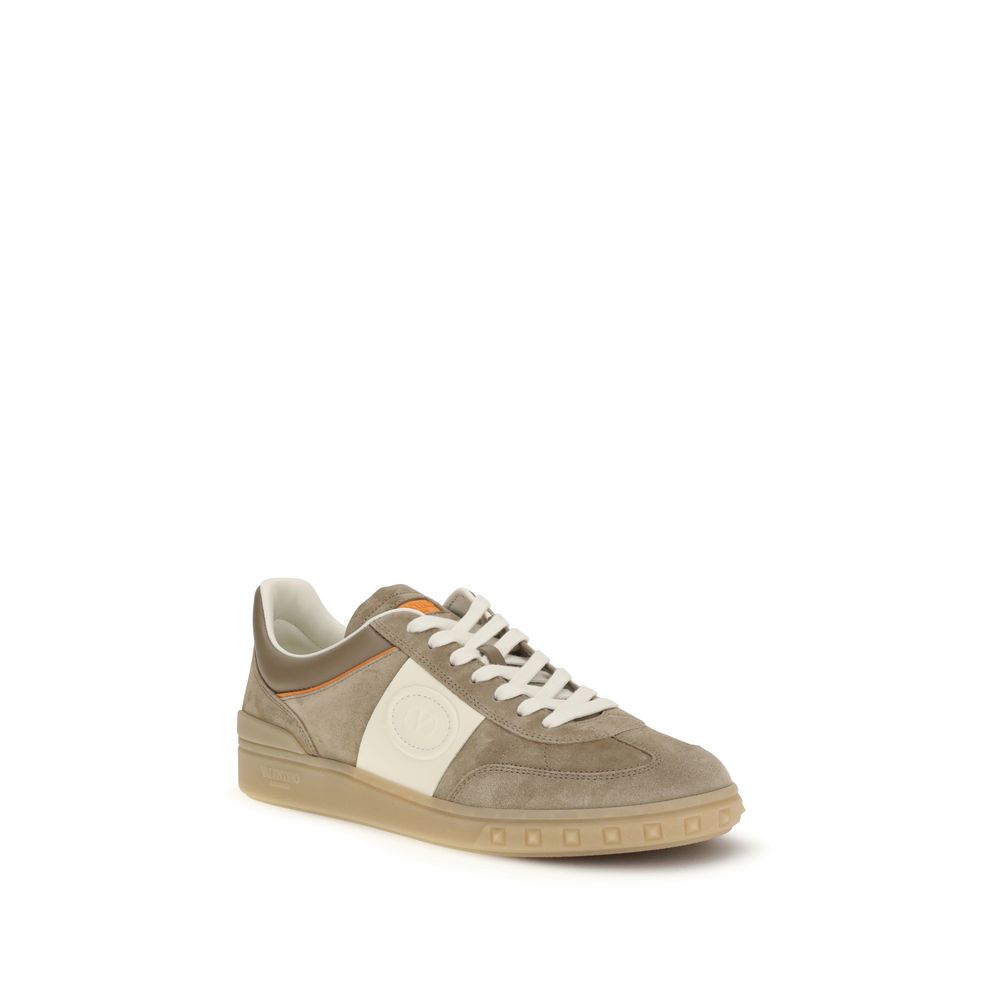 Valentino Garavani Beige Calf Leather Bos Taurus Low Top Sneakers - Luxe Marca
