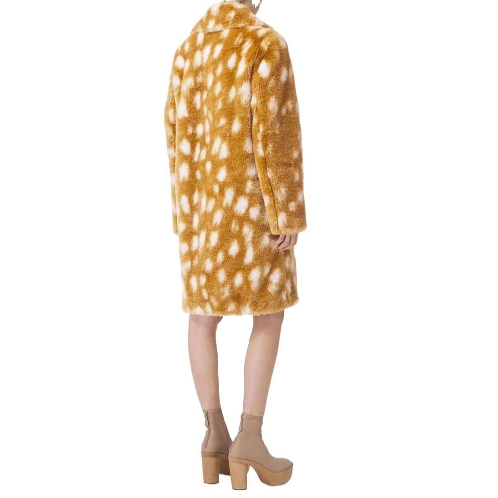 Burberry Beige Lambskin Coat - Luxe Marca
