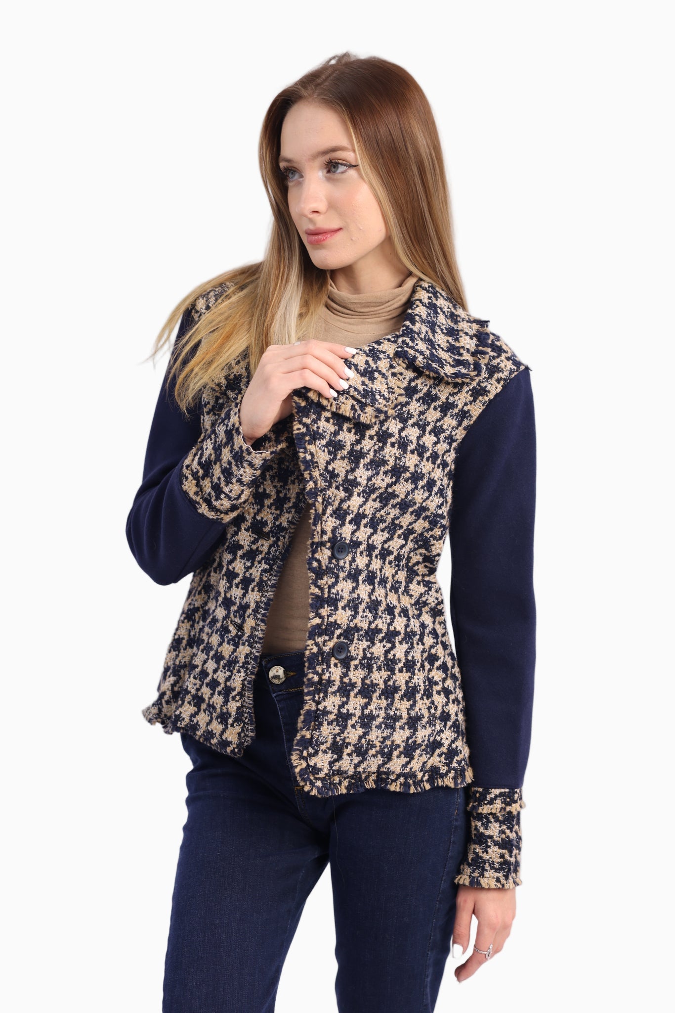 Siste’s Navy & Beige Houndstooth Jacket