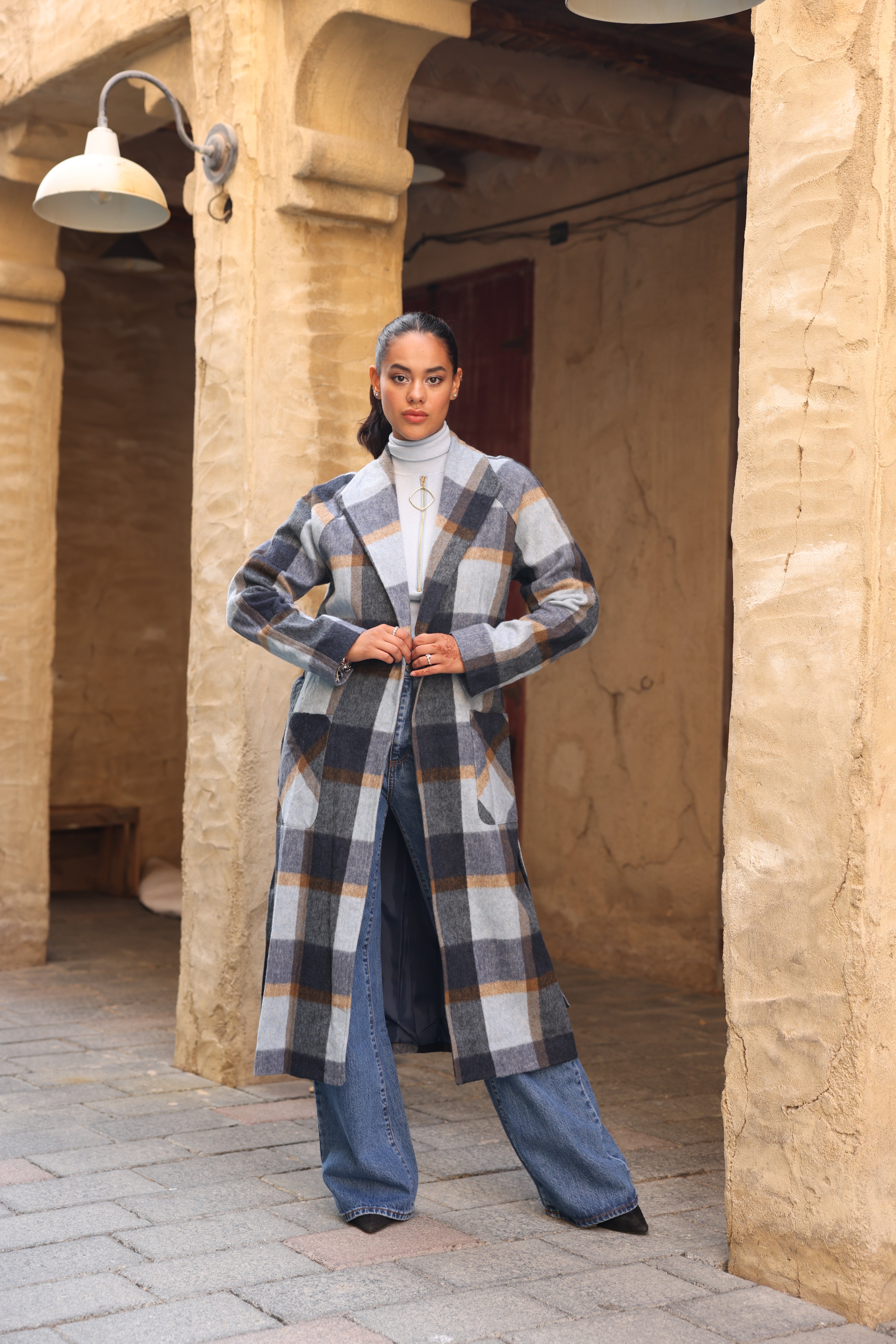 Sistes Women’s Long Belted Coat