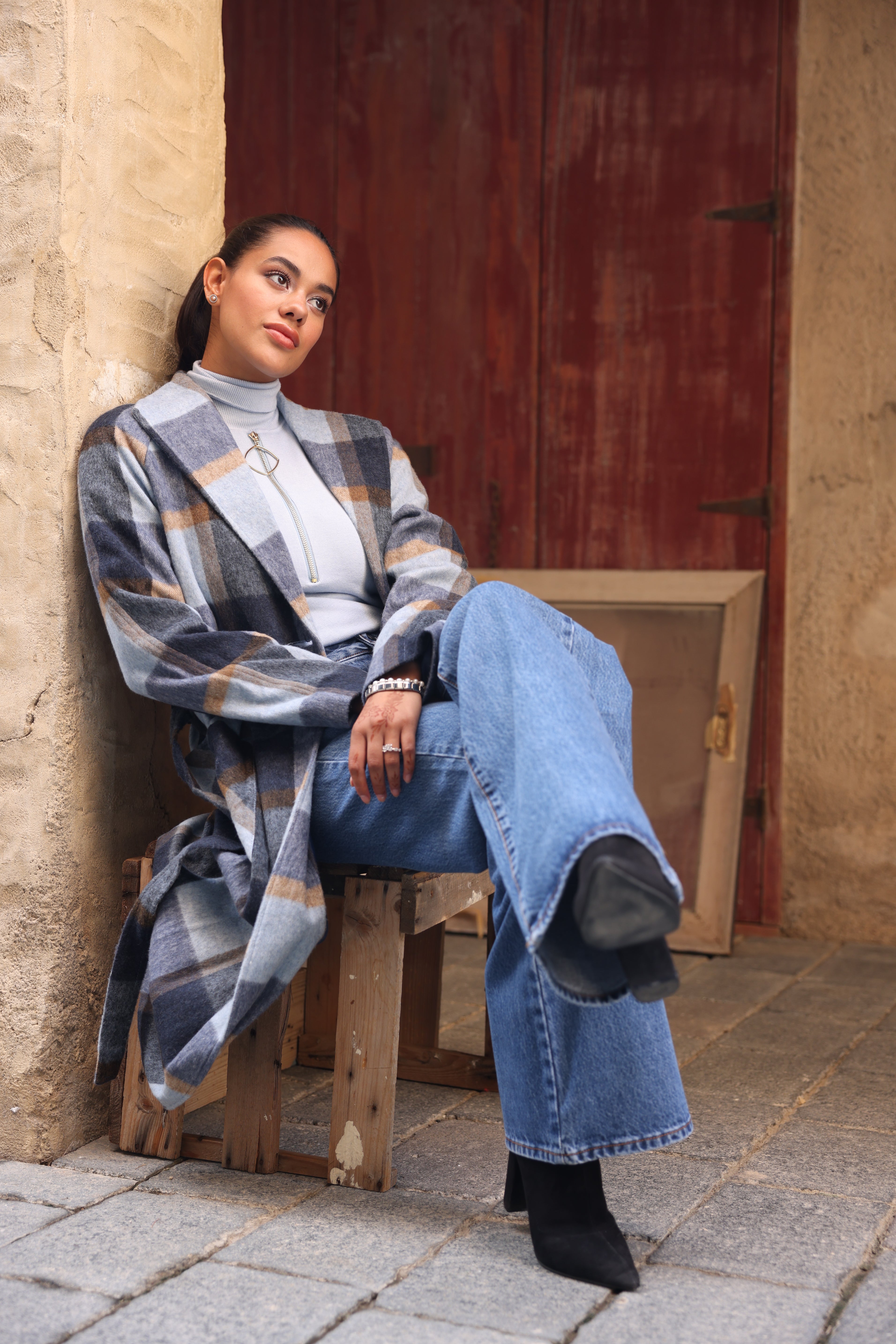 Sistes Women’s Long Belted Coat