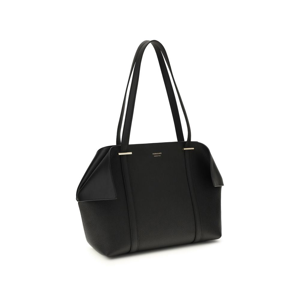 Ferragamo Black Calf Leather Bos Taurus Shoulder Bag - Luxe Marca