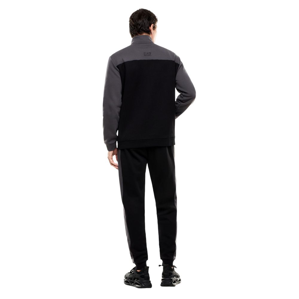 بدلة رياضية قطنية سوداء من EA7 Emporio Armani