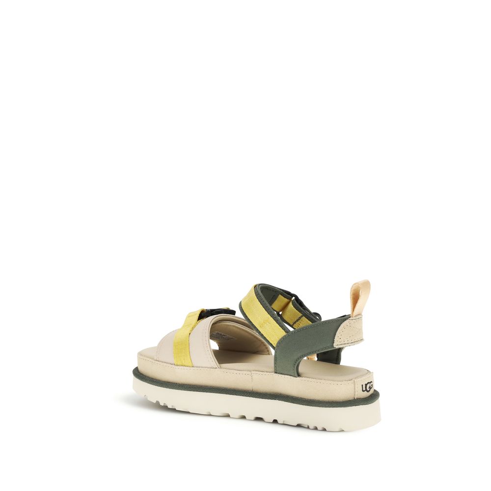 صنادل UGG بيج مسطحة من ألياف أخرى