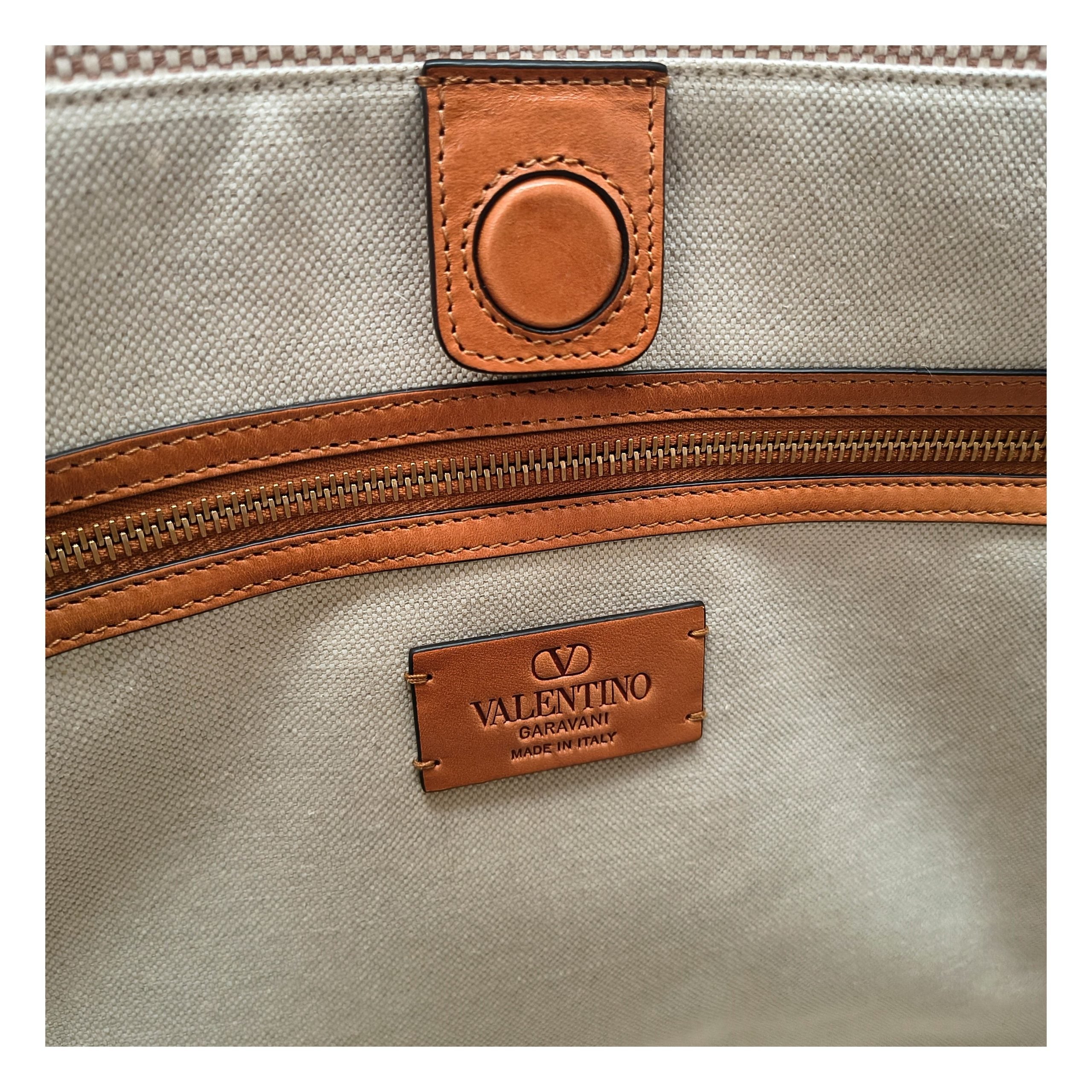 Valentino Garavani Beige Fabric Handbag