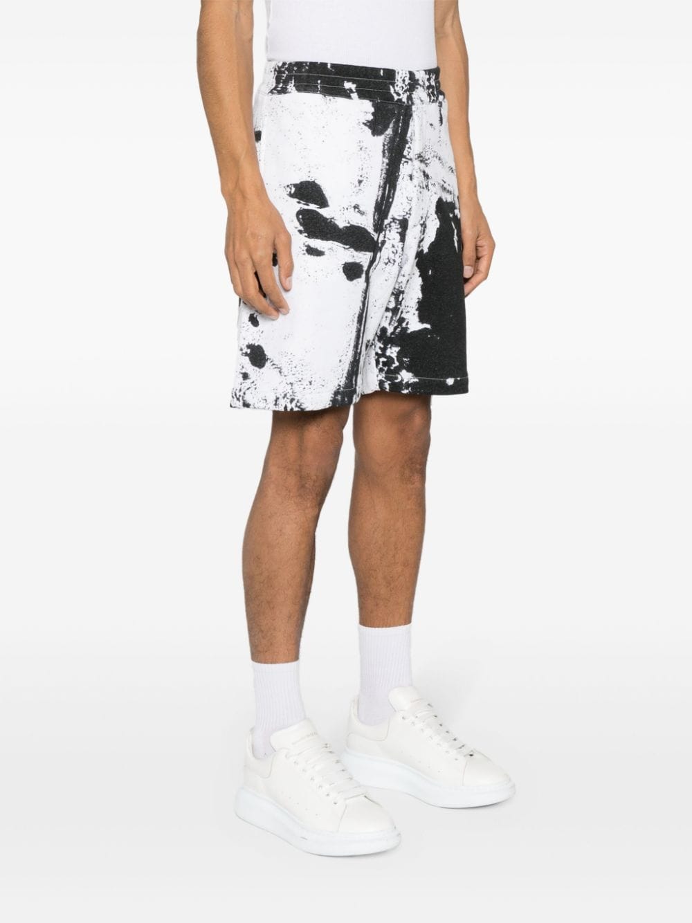 Alexander McQueen Alexander McQueen paint-splatter cotton shorts