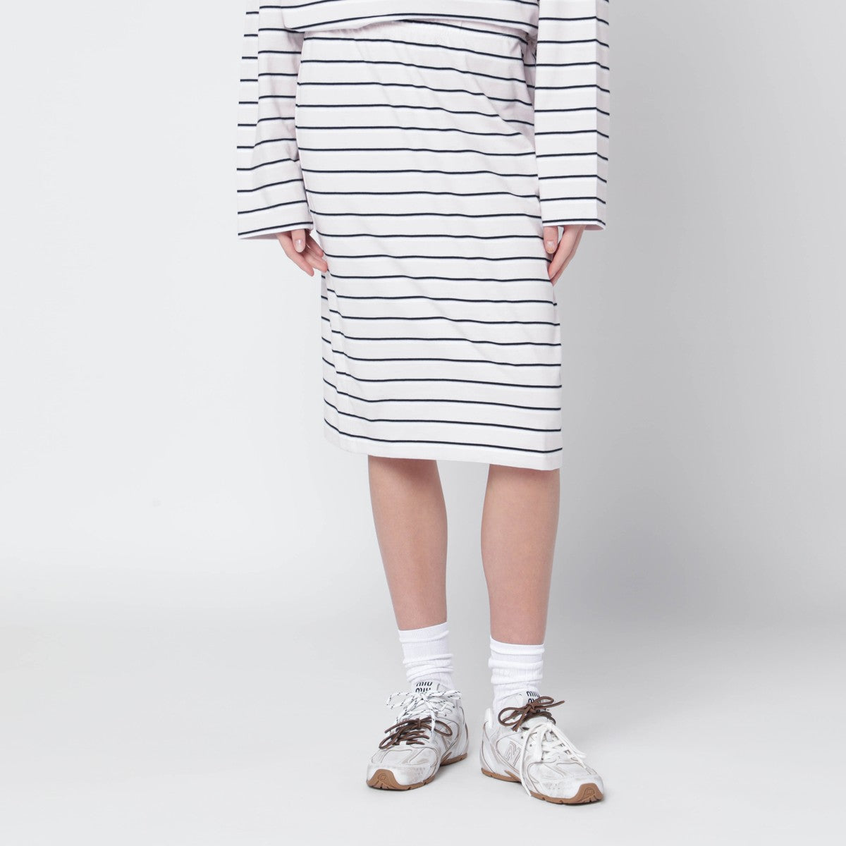 ROTATE Birger Christensen ROTATE Birger Christensen Pink skirt with floral embroidery