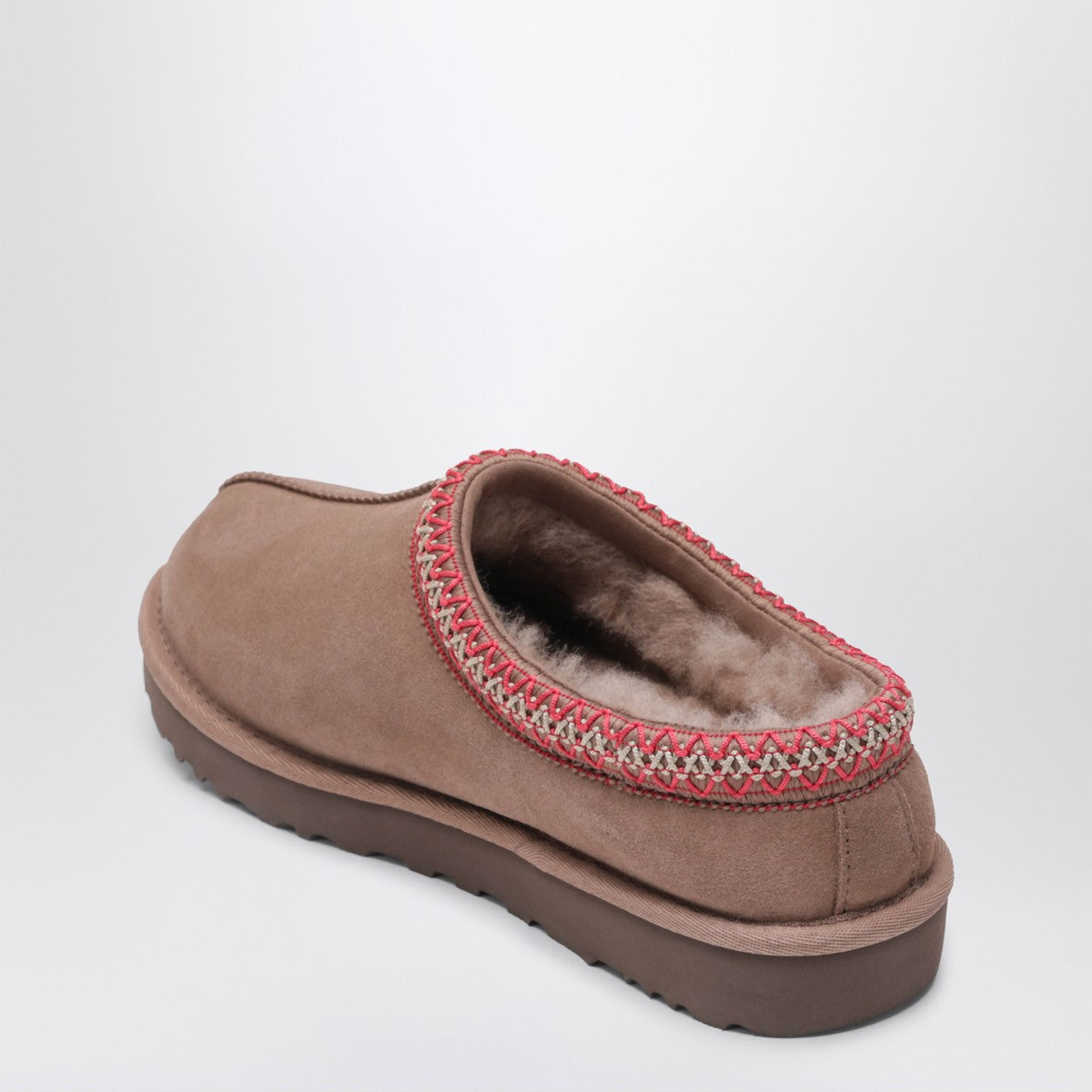 حذاء Ugg Tasman Rocky Oak الجلدي سهل الارتداء