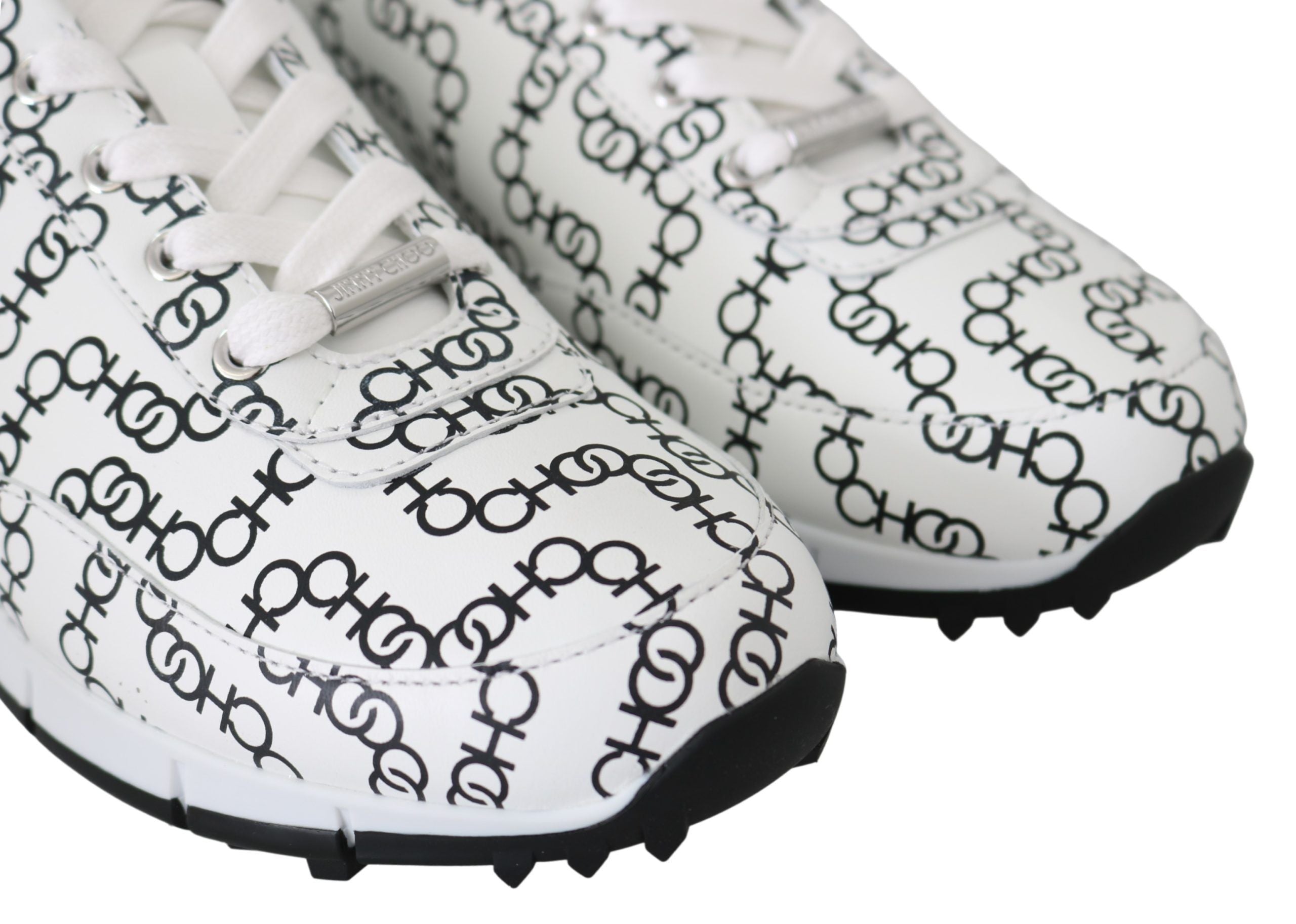 حذاء رياضي أنيق من الجلد بلون واحد من جيمي تشو