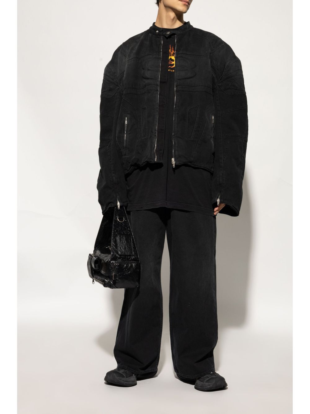 حذاء رياضي بطبعة شعار Balenciaga