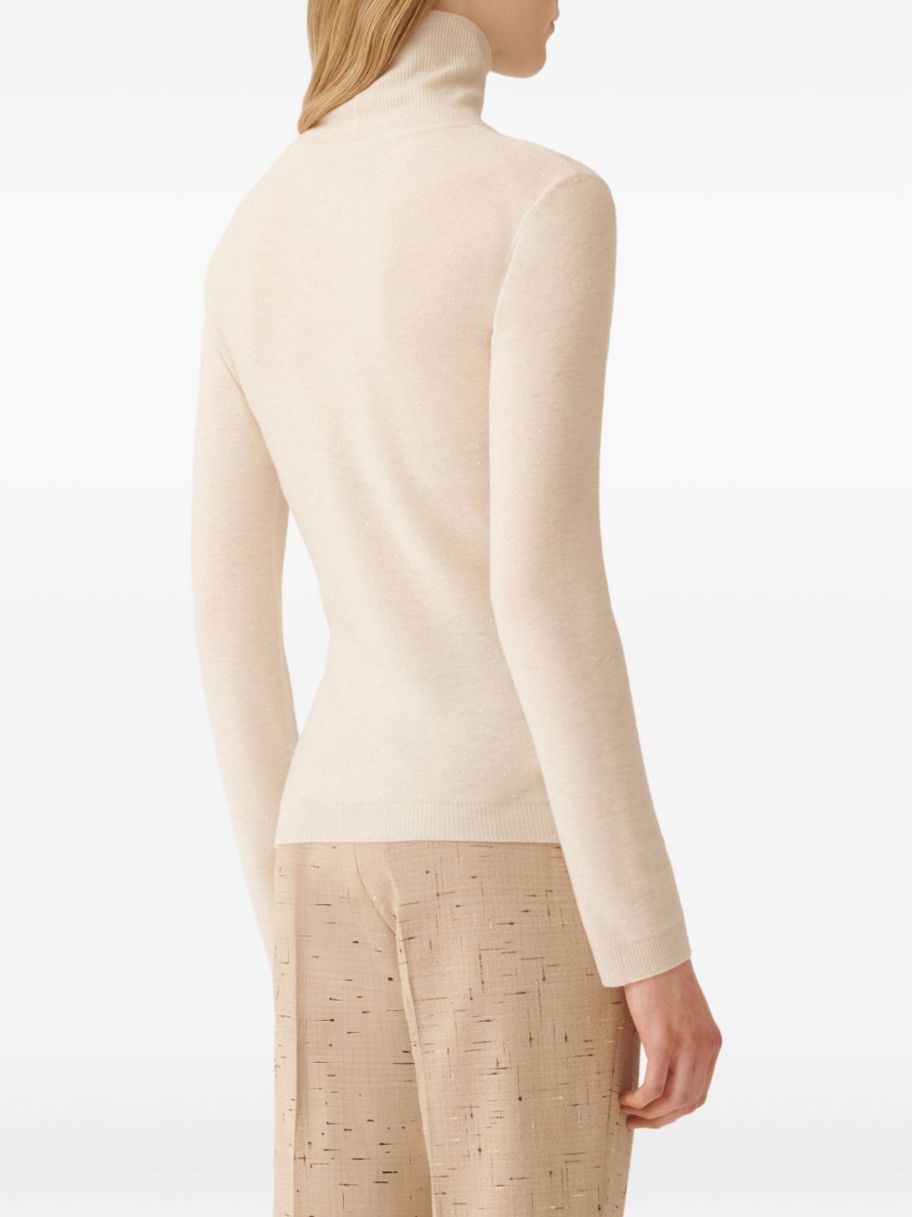 فابيانا فيليبي فابيانا فيليبي البلوزات البيضاء