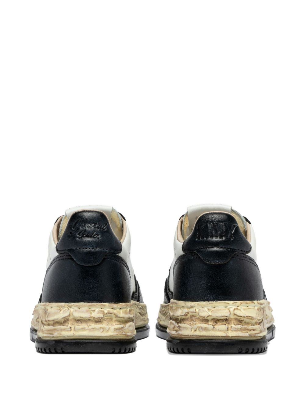 Autry X MAISON MIHARA YASUHIRO حذاء رياضي أوتري X MAISON MIHARA YASUHIRO باللون الأبيض