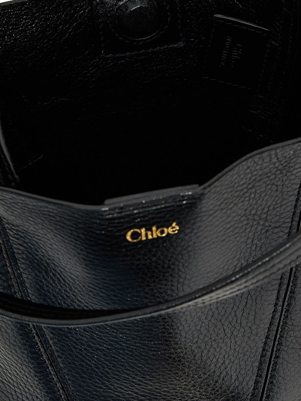Chloé Spin Small Tote Bag In Grained Leather