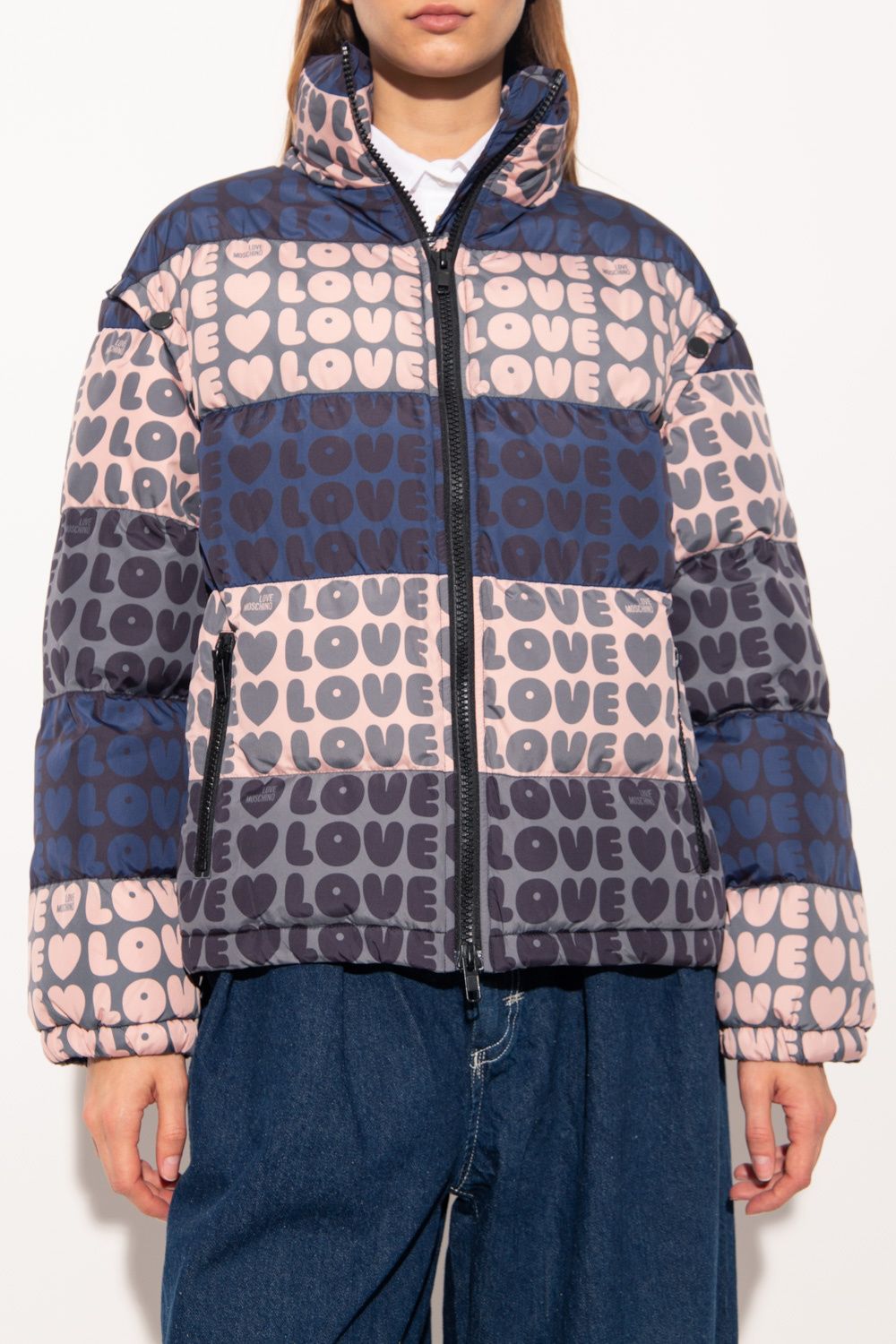 جاكيت نسائي بوليستر متعدد الألوان من Love Moschino