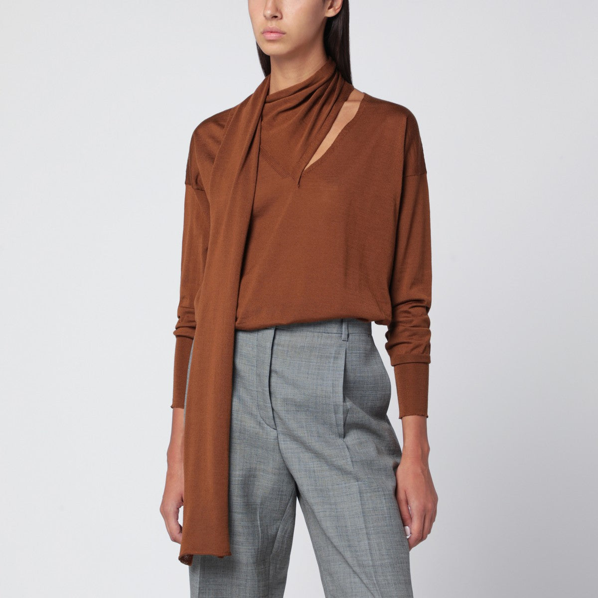 Roberto Collina Roberto Collina Hazelnut-coloured sweater with scarf