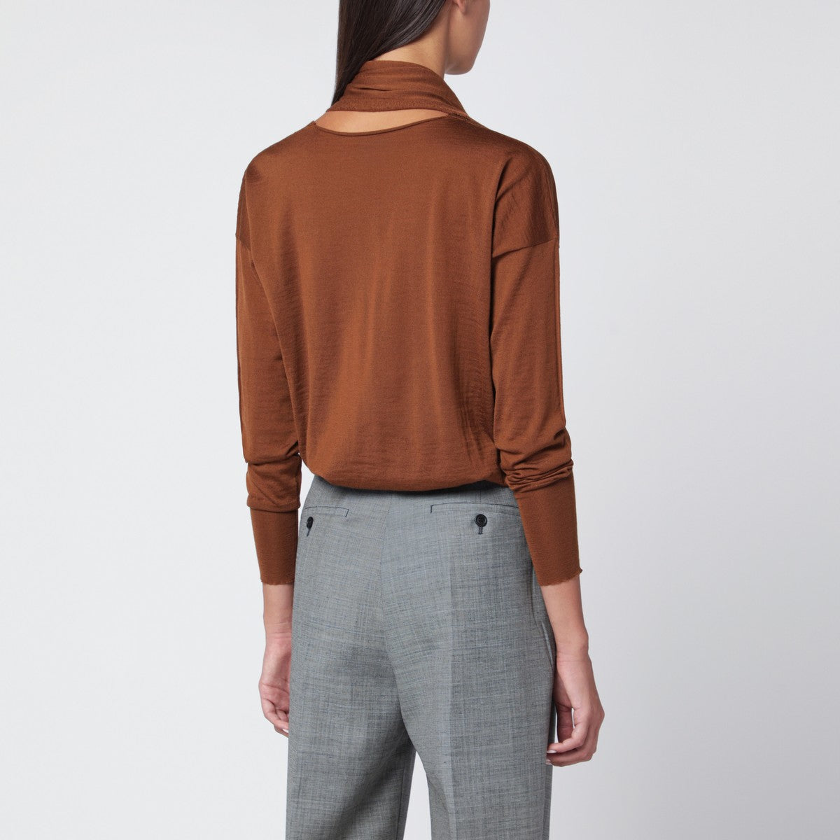 Roberto Collina Roberto Collina Hazelnut-coloured sweater with scarf