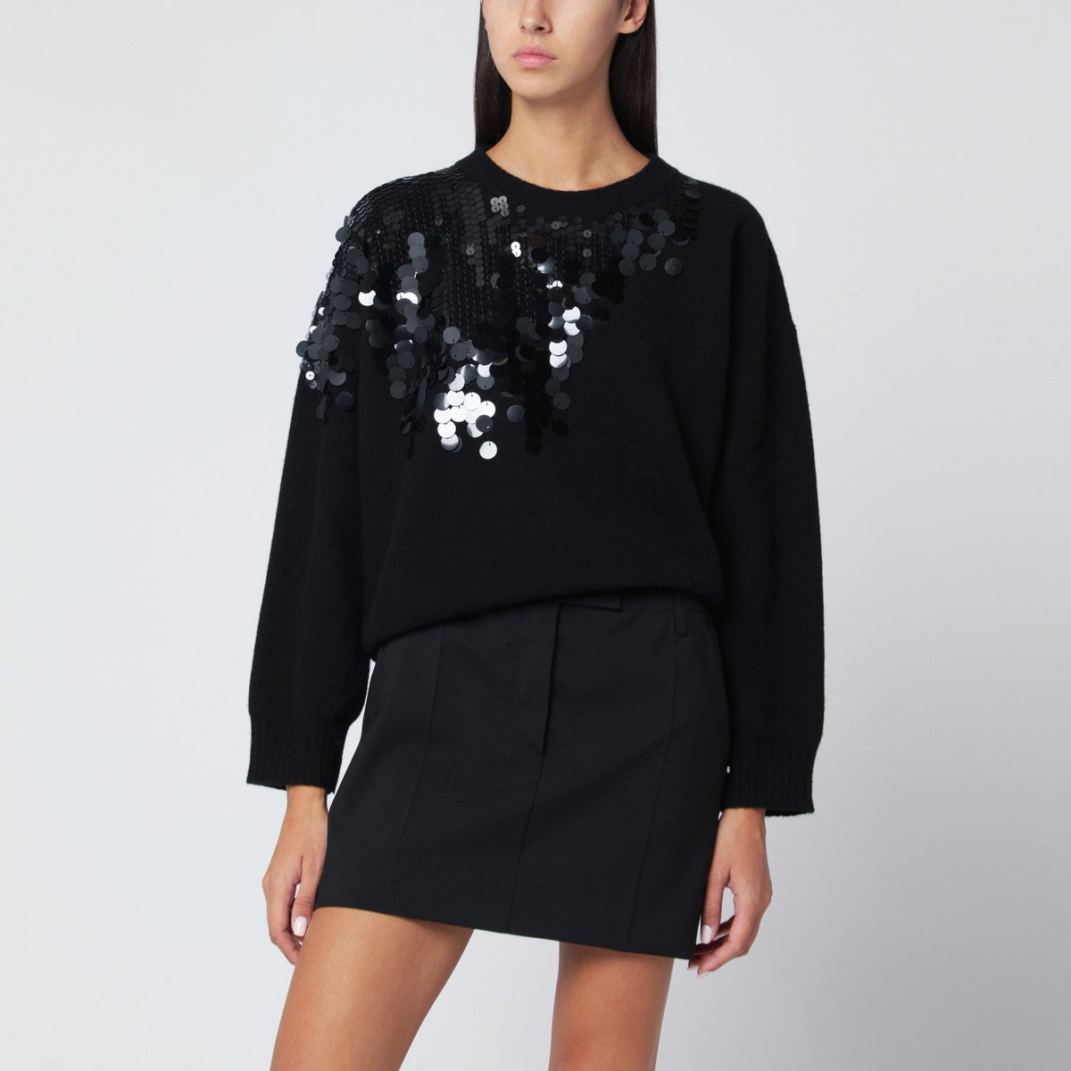 Roberto Collina Roberto Collina Black sweater with sequin embroidery