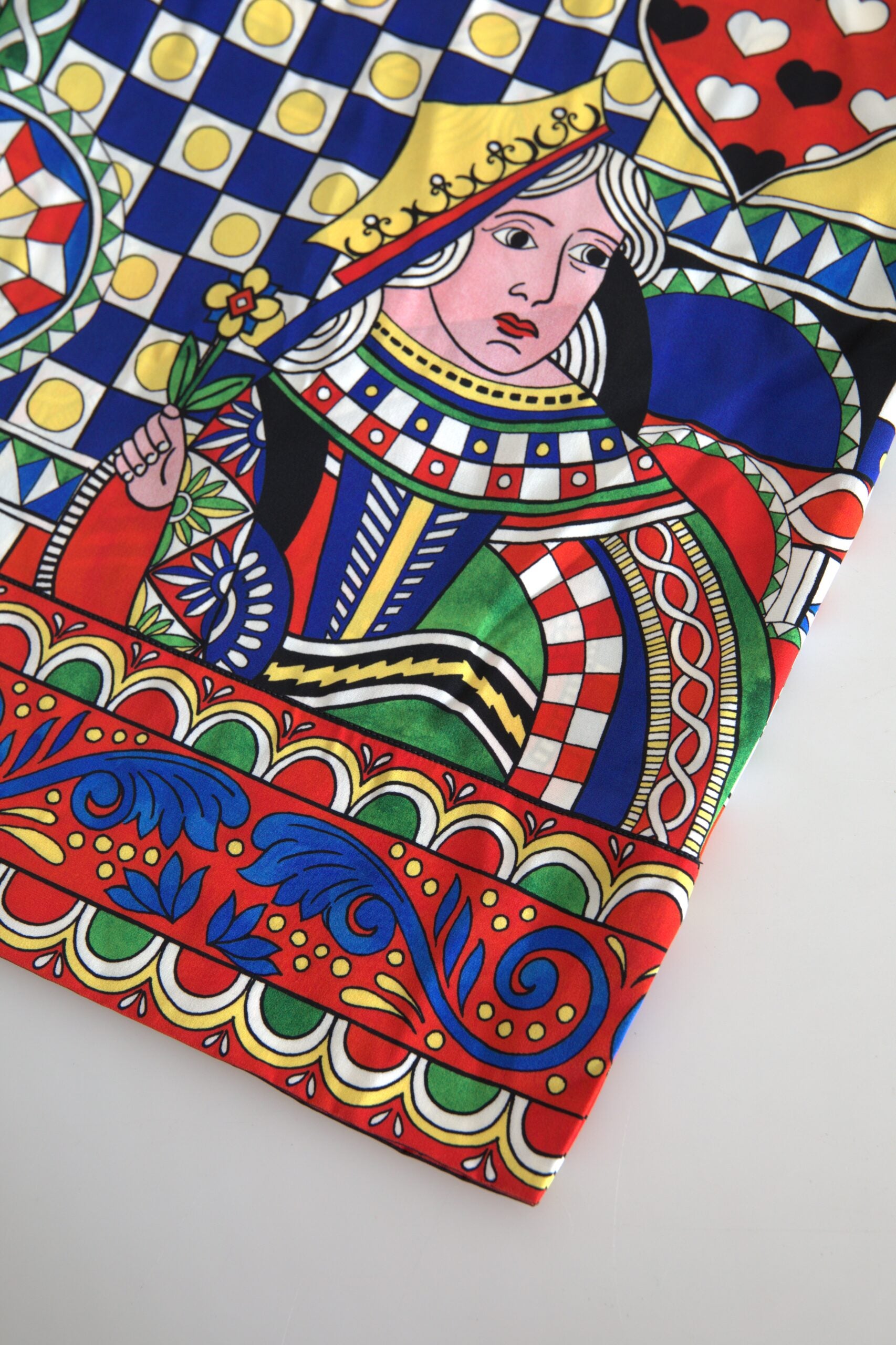 بلوزة دولتشي آند غابانا متعددة الألوان مطبوعة بأكمام طويلة