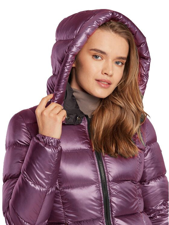 سترة منفوخة أنيقة باللون الأرجواني الفاتح من Refrigiwear