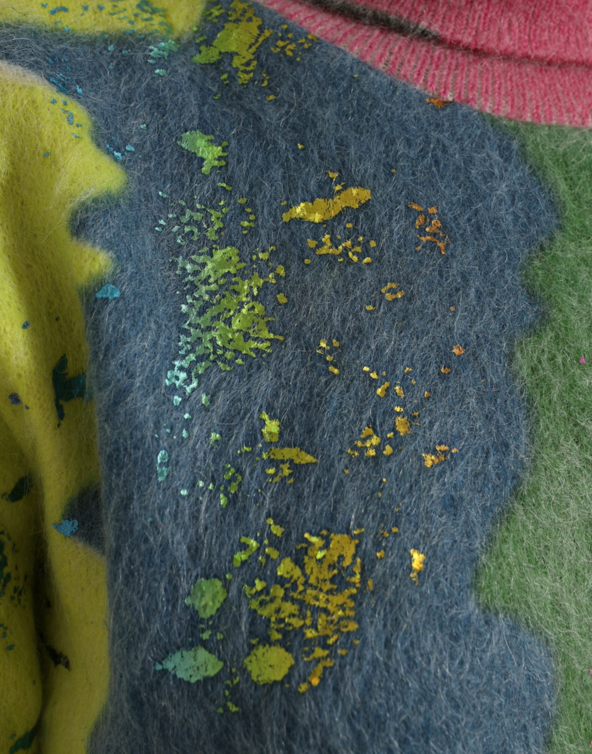 سترة دولتشي آند غابانا متعددة الألوان من الموهير بياقة مدورة