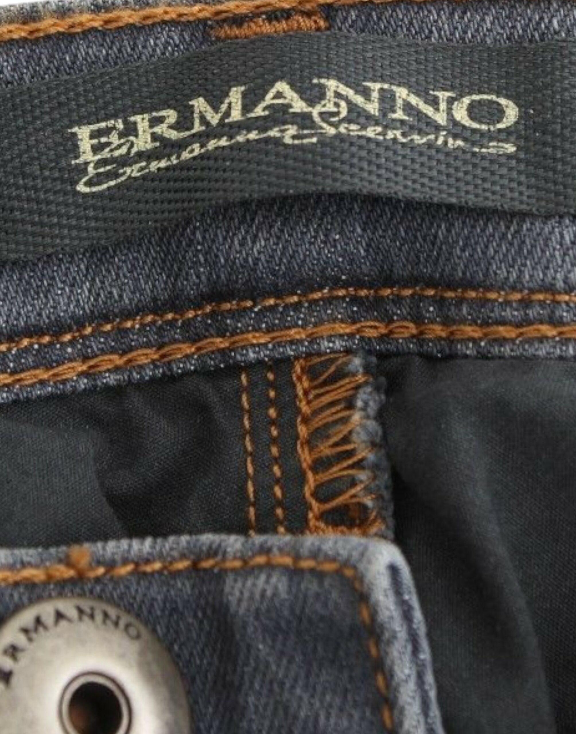 بنطلون جينز ضيق رمادي من Ermanno Scervino بقصة ضيقة من قماش الدنيم