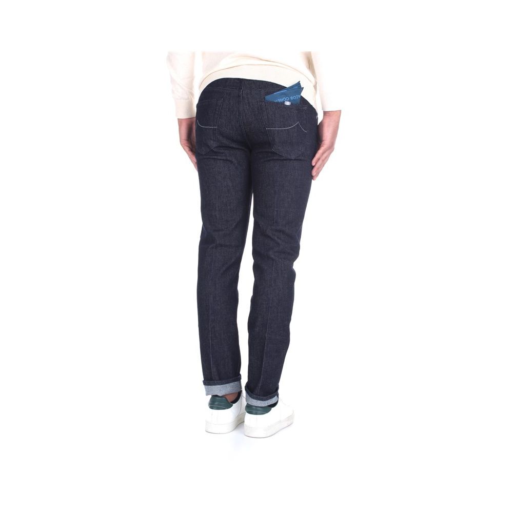بنطال جينز أنيق بقصة Slim Fit مع تفاصيل جلدية