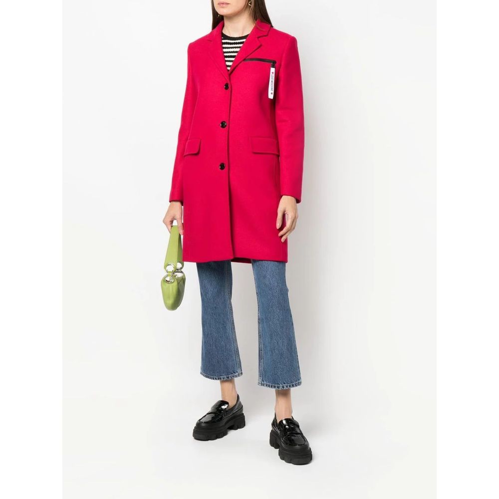 معطف نسائي من الصوف الأحمر من Love Moschino
