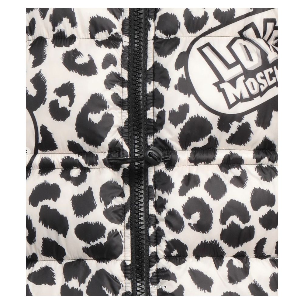 جاكيت Love Moschino الأنيق بطبعة جلد النمر