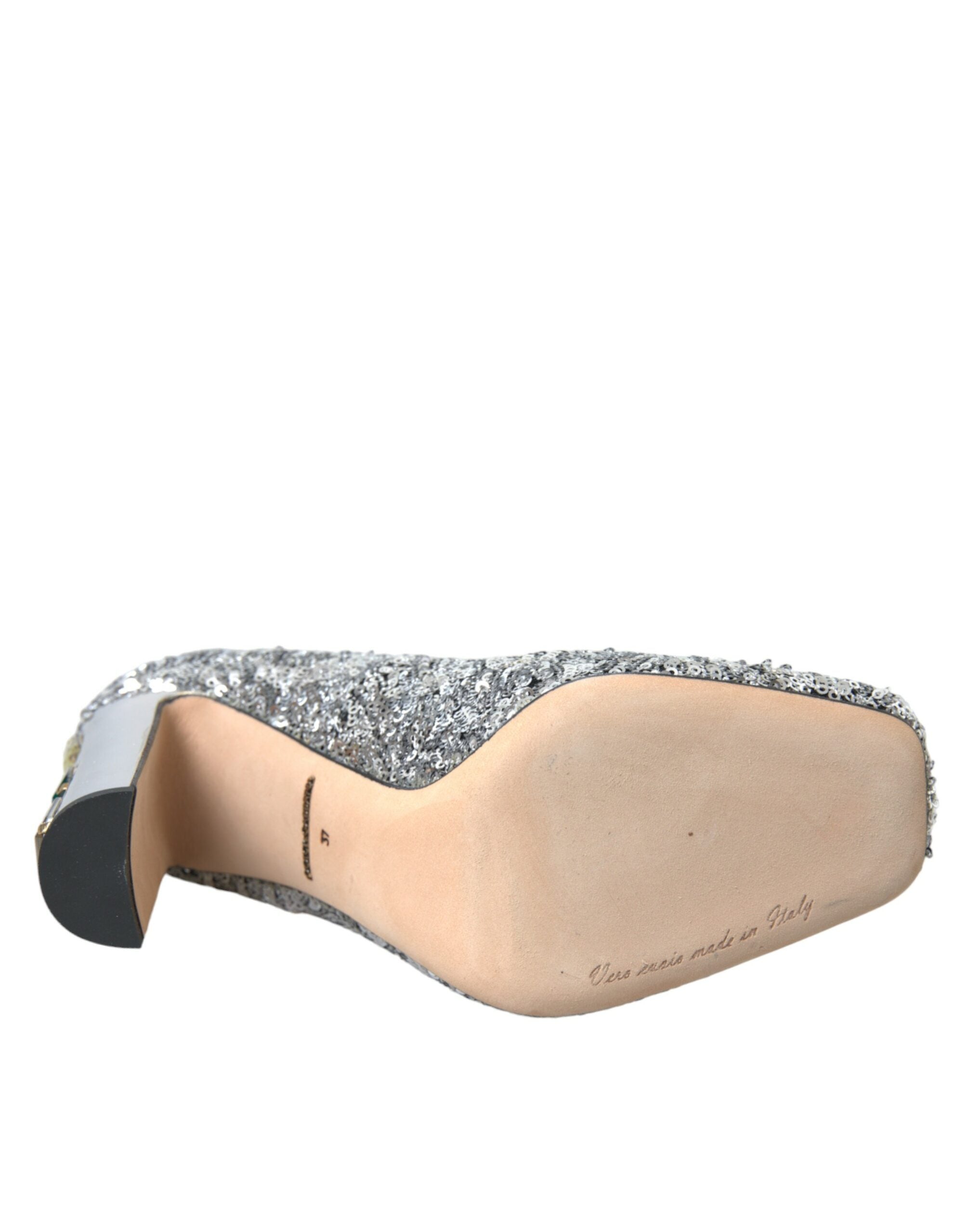 حذاء دولتشي آند غابانا بكعب عالٍ مزين بالترتر الفضي