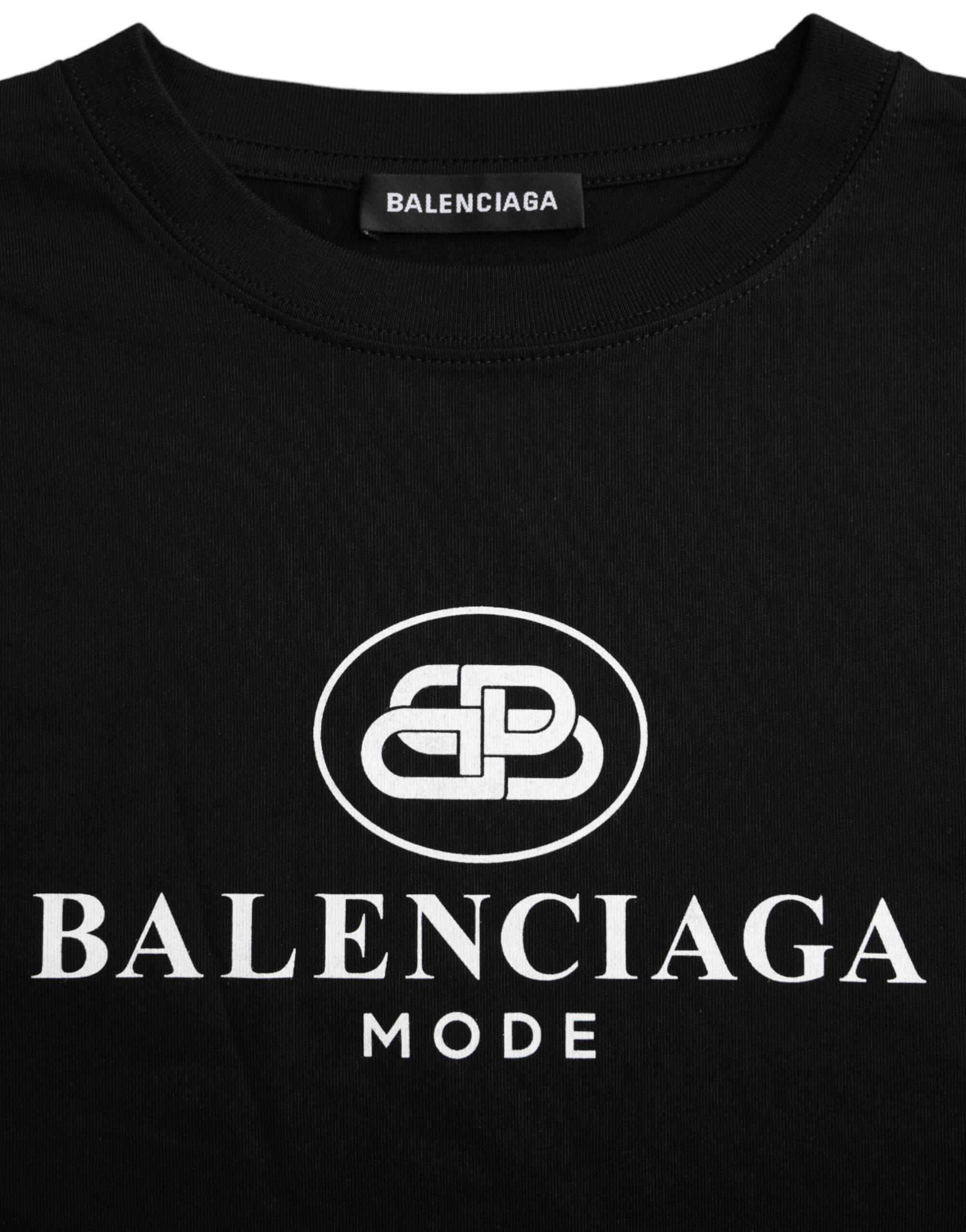 تي شيرت Balenciaga أسود من القطن بشعار الرقبة الدائرية والأكمام القصيرة