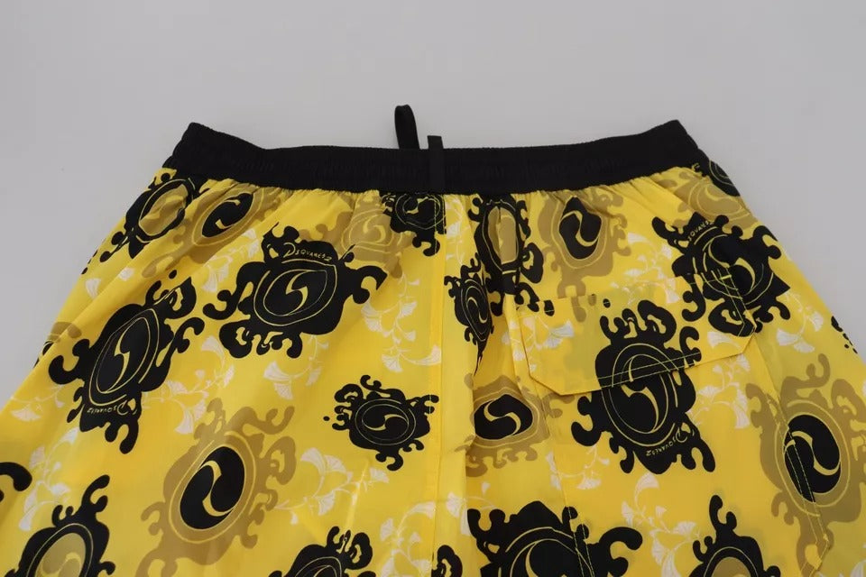 شورت سباحة من النايلون مطبوع باللونين الأصفر والأسود من Dsquared²