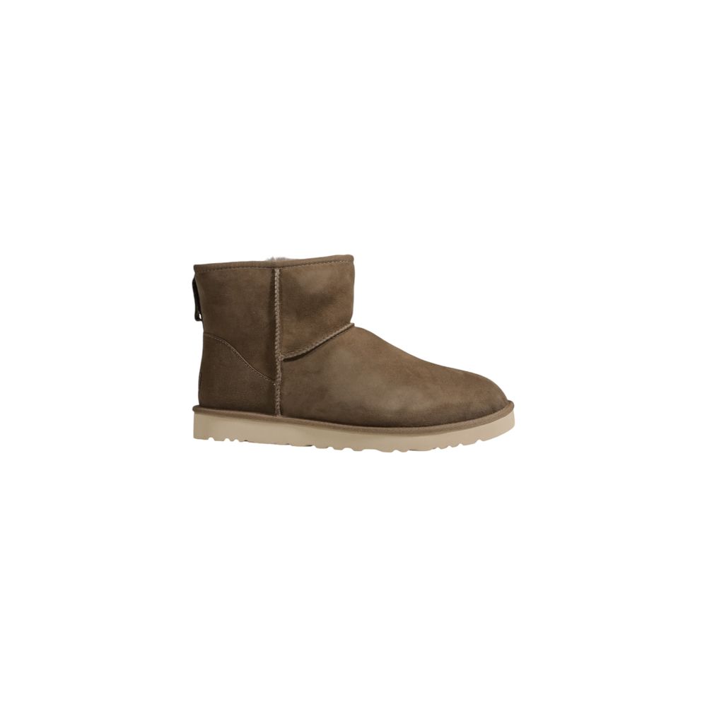 حذاء UGG من الجلد المدبوغ باللون البني