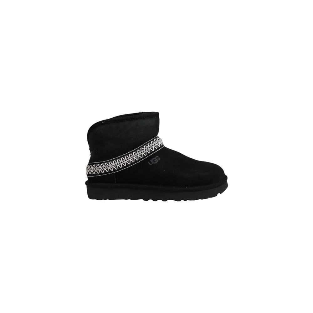 حذاء UGG للكاحل من الجلد المدبوغ باللون الأسود