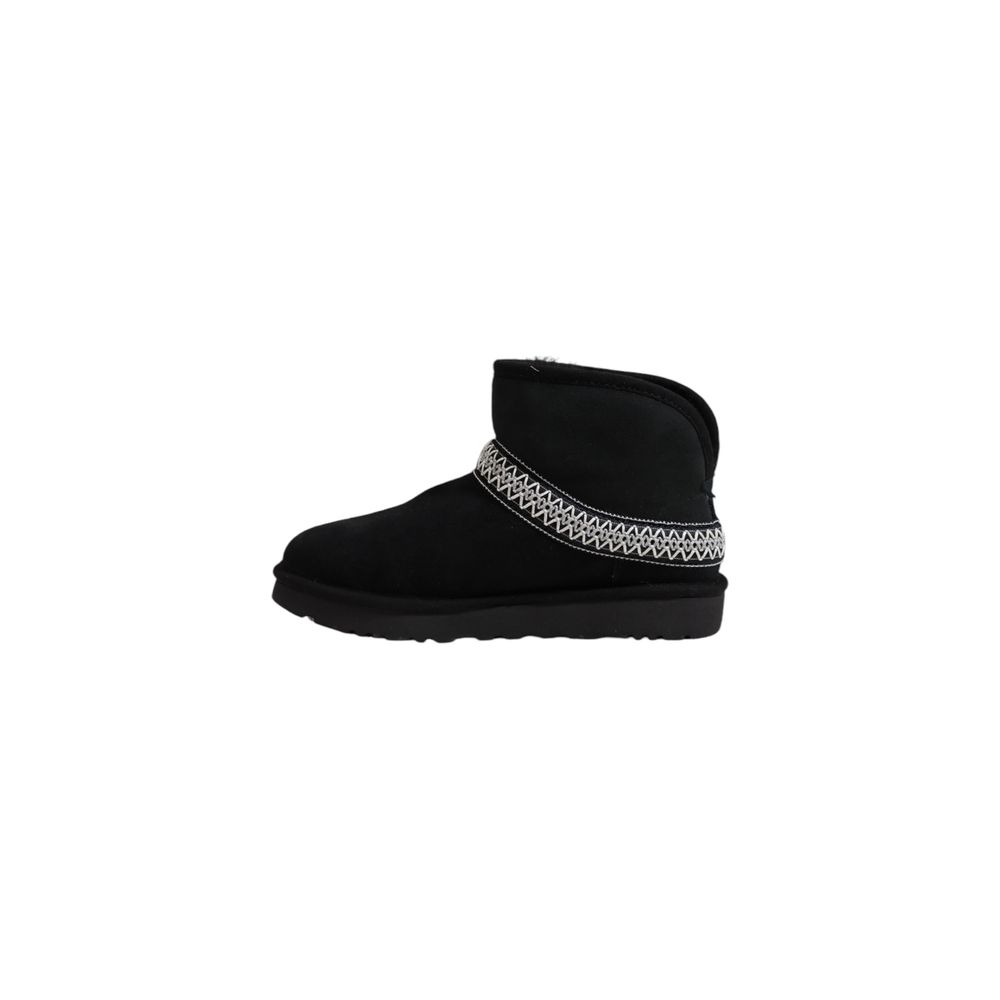 حذاء UGG للكاحل من الجلد المدبوغ باللون الأسود