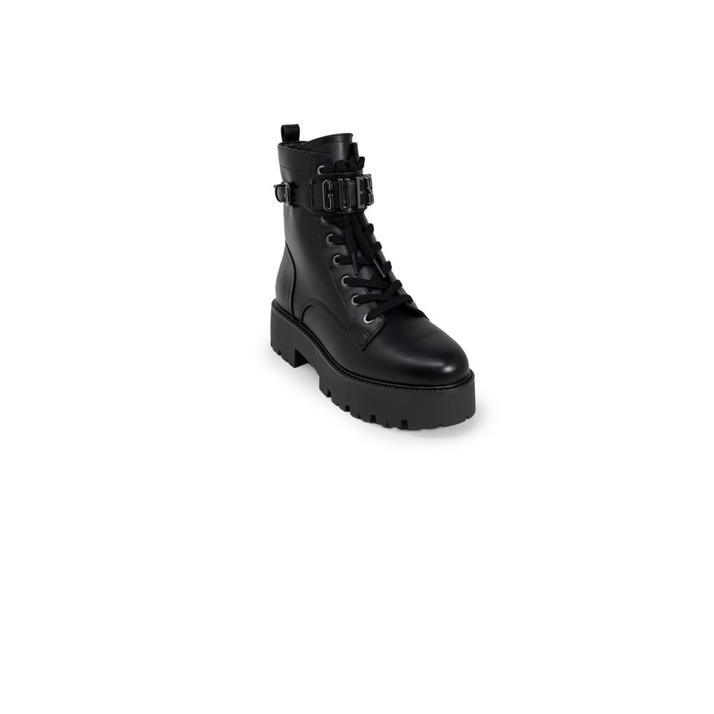 حذاء Guess Black المصنوع من البولي إيثيلين