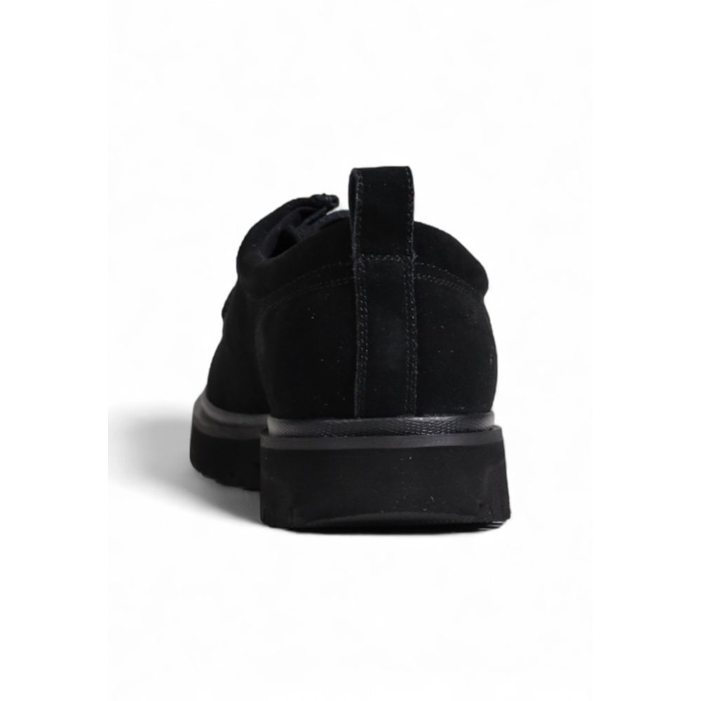 أحذية أوكسفورد وديربي من كالفن كلاين جينز مصنوعة من جلد سويدي أسود