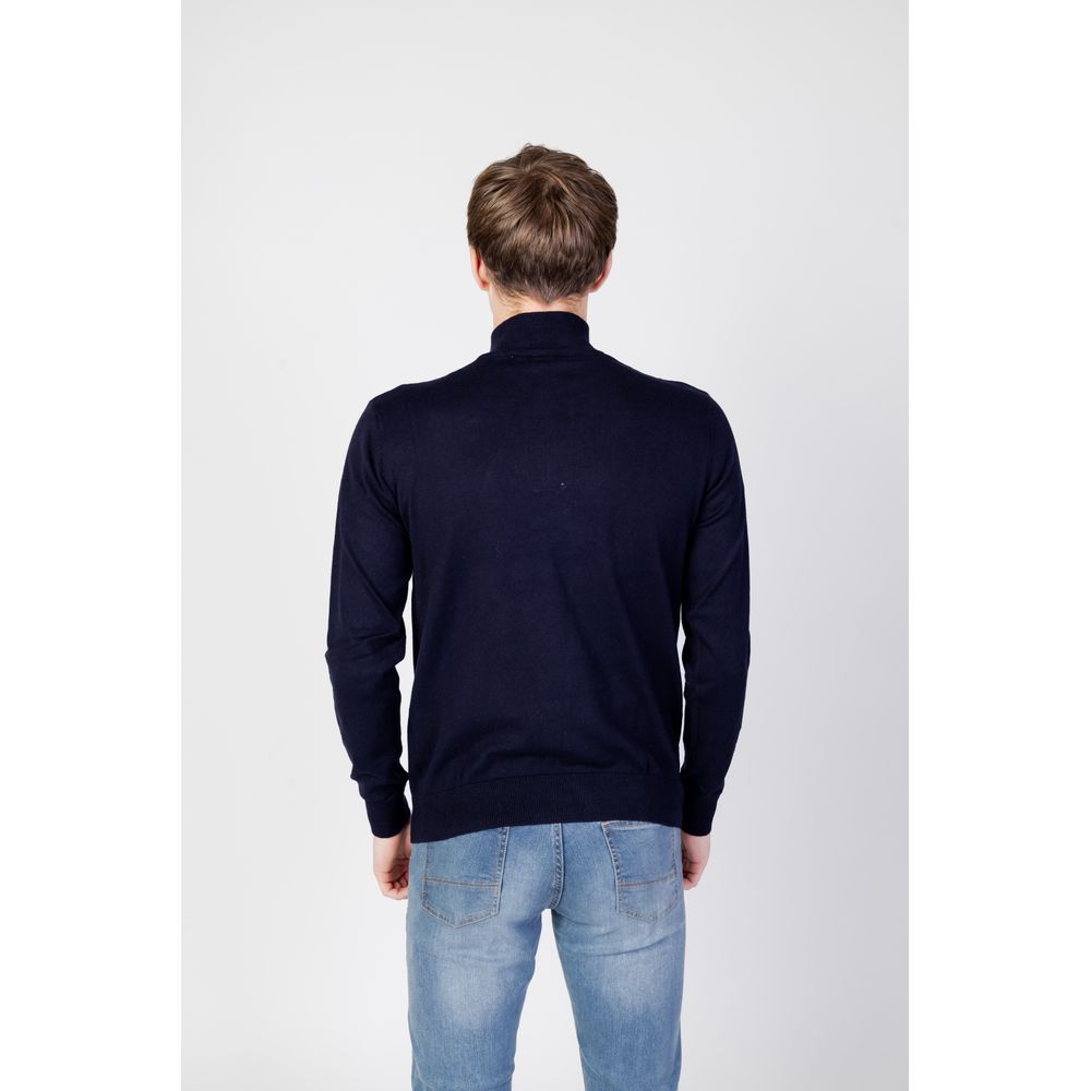 سترة قطنية زرقاء من US POLO ASSN