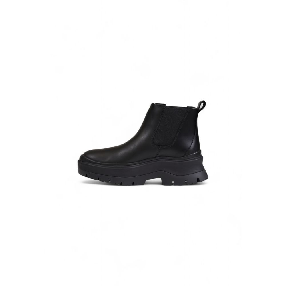 حذاء كاحل من الجلد الأسود من Timberland
