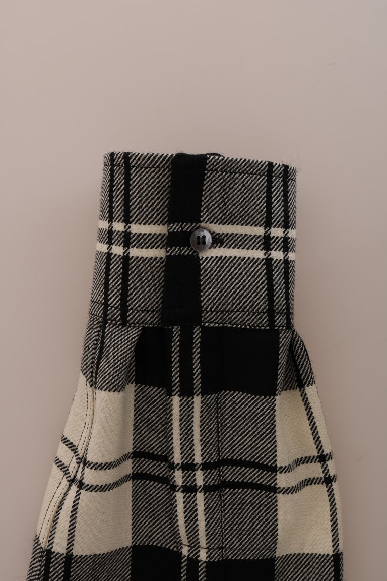 قميص دولتشي آند غابانا الأسود والأبيض بنقشة الكريستال