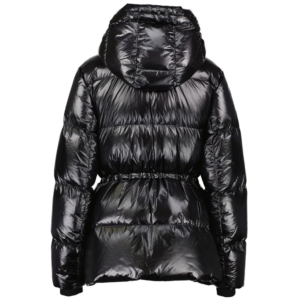 جاكيت ومعطف نايلون أسود من Moose Knuckles