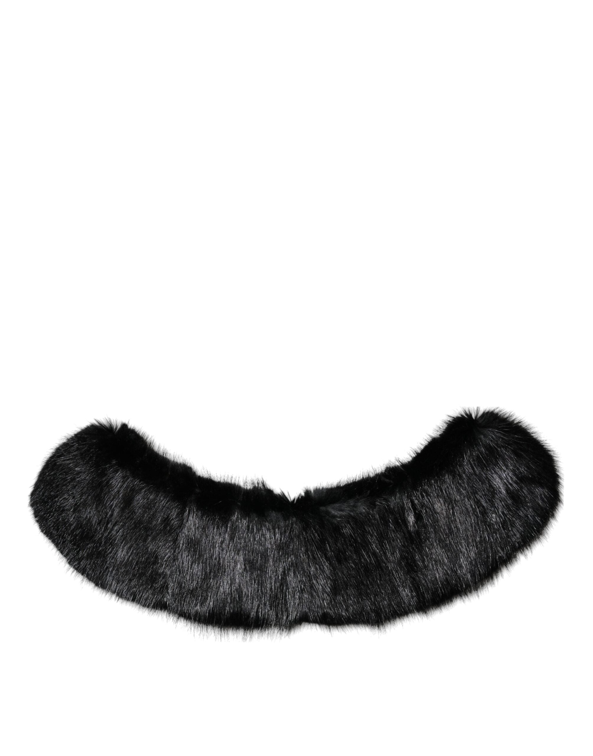 وشاح دولتشي آند غابانا الأسود المصنوع من الفرو مع غطاء للرقبة والياقة