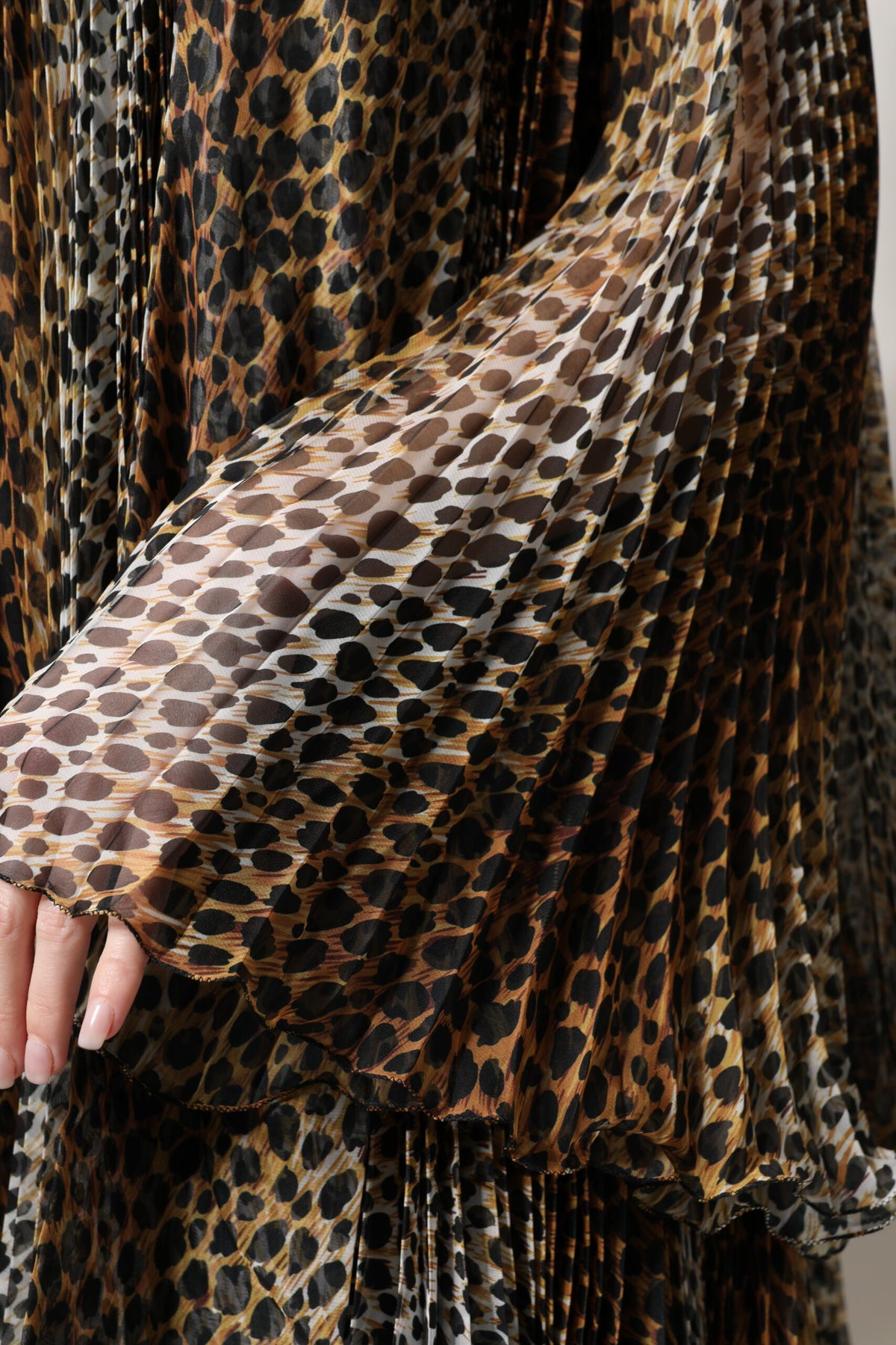 Dolce & Gabbana Brown Leopard Print Scarf Collared Chiffon Dress