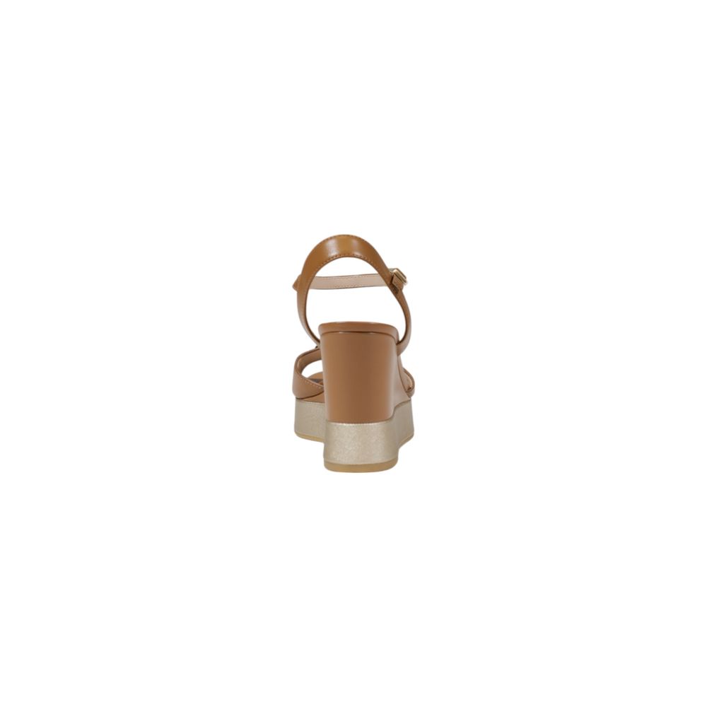 Beige Leather Sandal