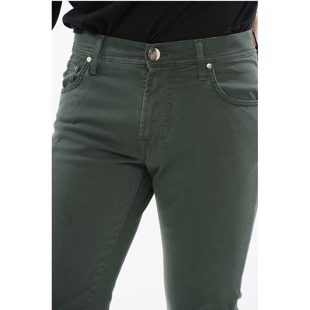 ID Ton-sur-ton Embroidered Denims