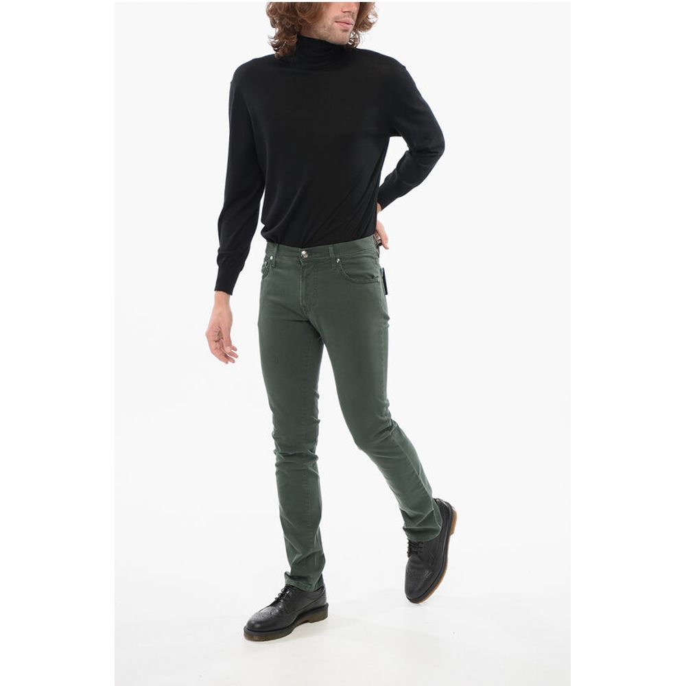 ID Ton-sur-ton Embroidered Denims