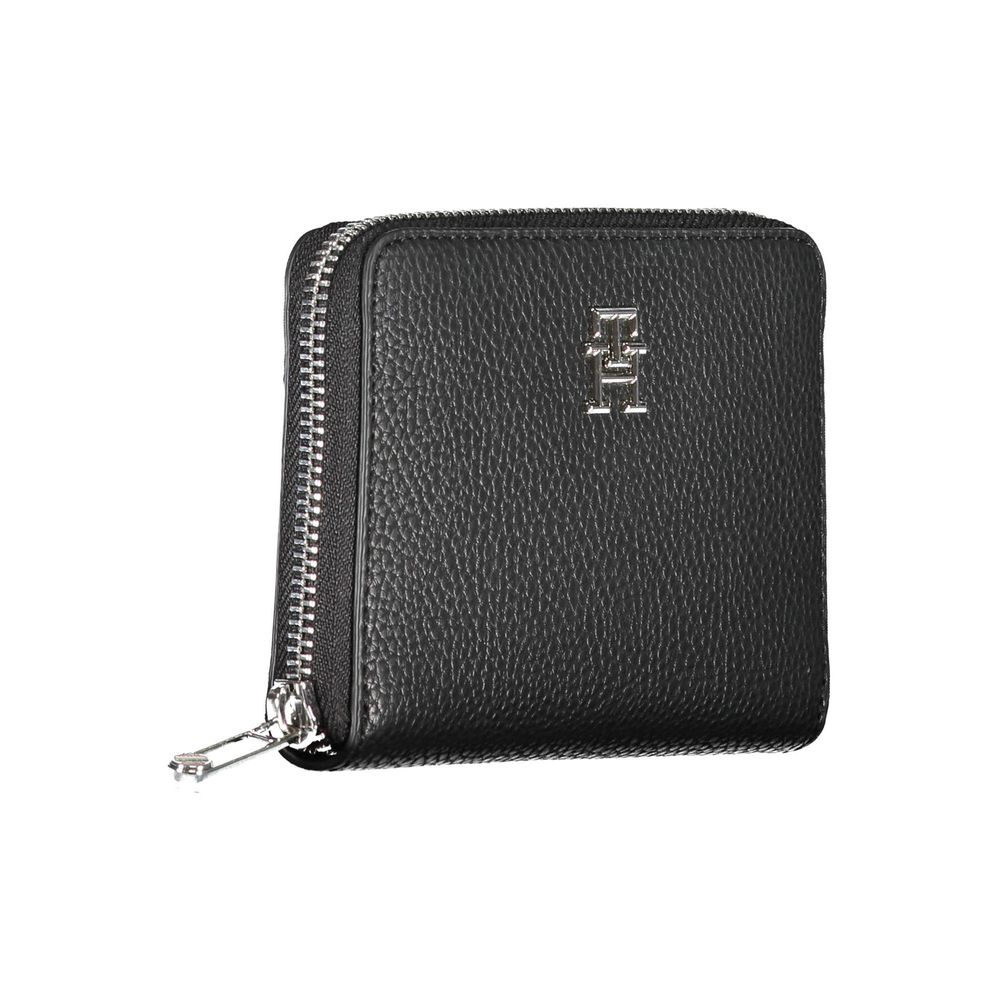 Tommy Hilfiger Black Polyurethane Women Wallet - Luxe Marca