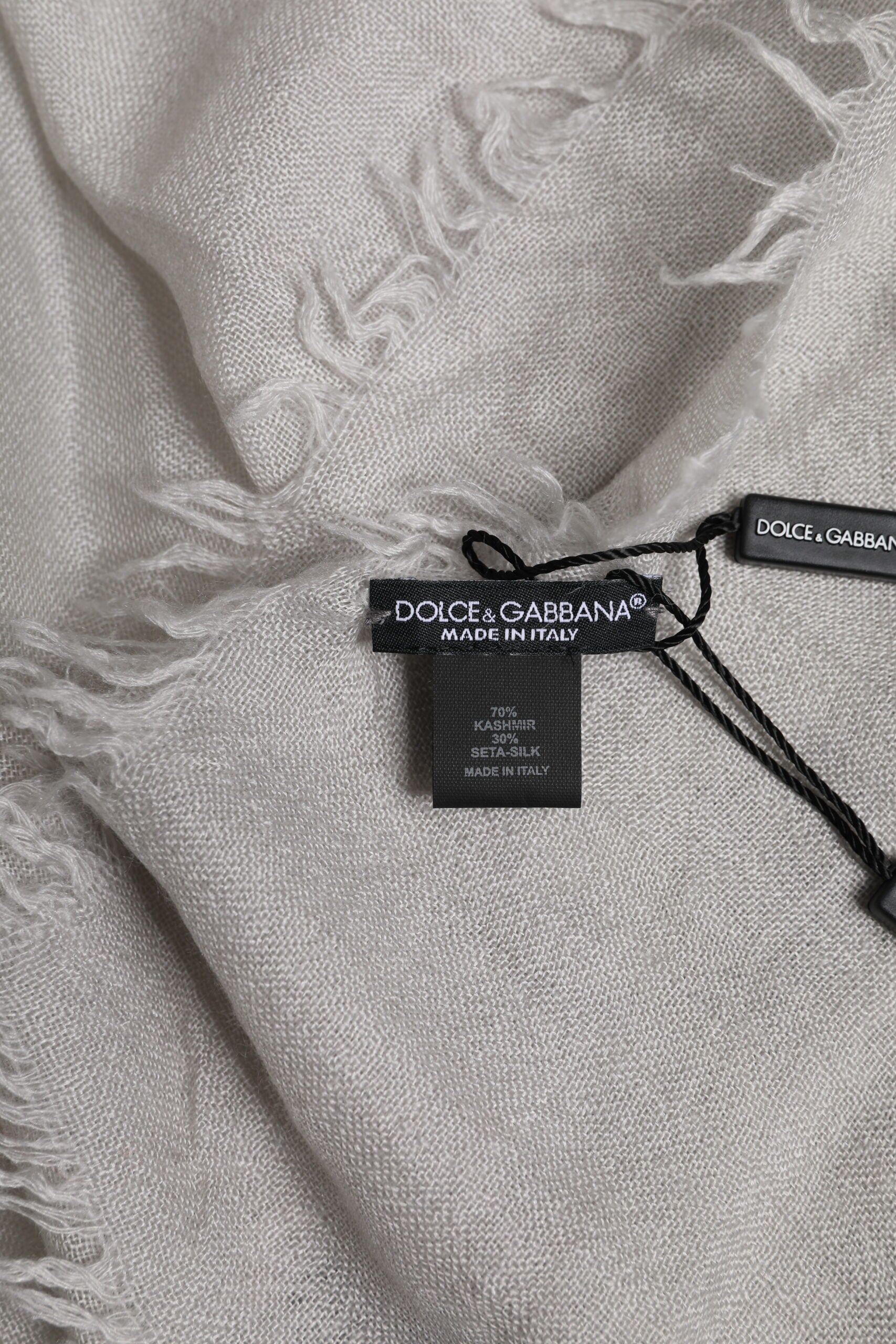 وشاح دولتشي آند غابانا رمادي DG Crown Neck Warmer Wrap Shawl