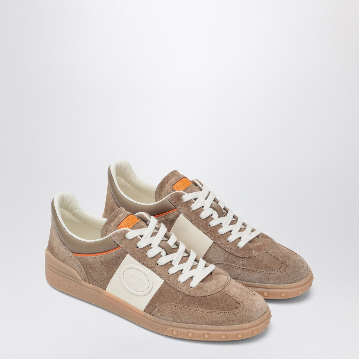 Valentino Garavani Valentino Garavani khaki/ivory Upvillage Sneaker