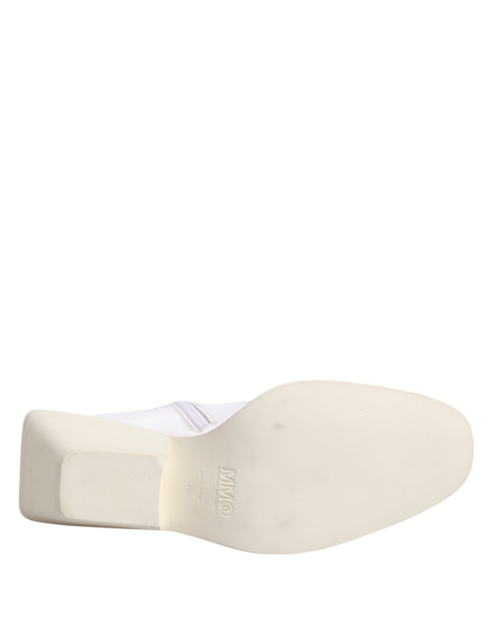 حذاء Maison Margiela أبيض بكعب مربع وسحاب للكاحل