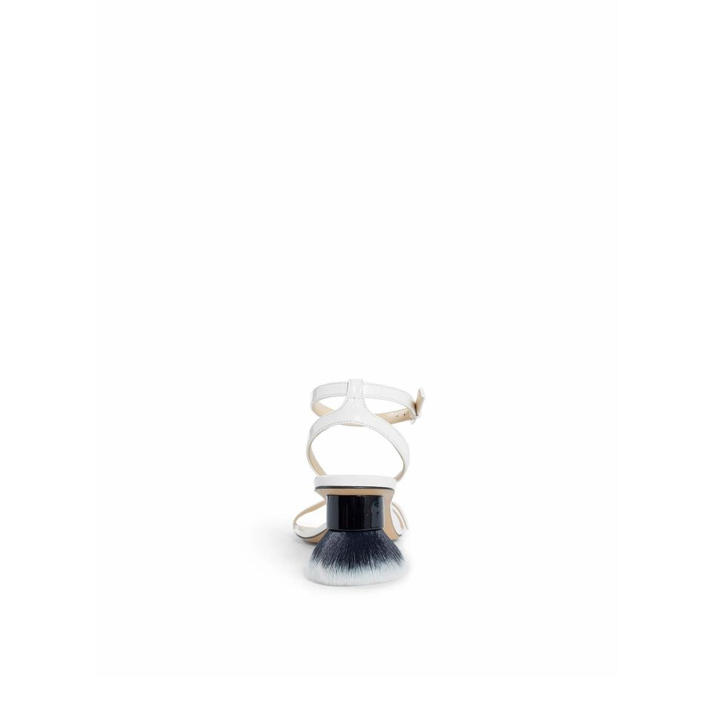 صندل جلدي من Loewe Petal Brush